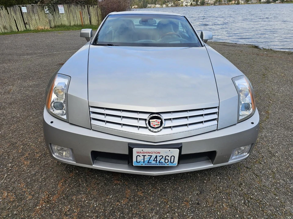 2006 Cadillac XLR - Image 23 of 31