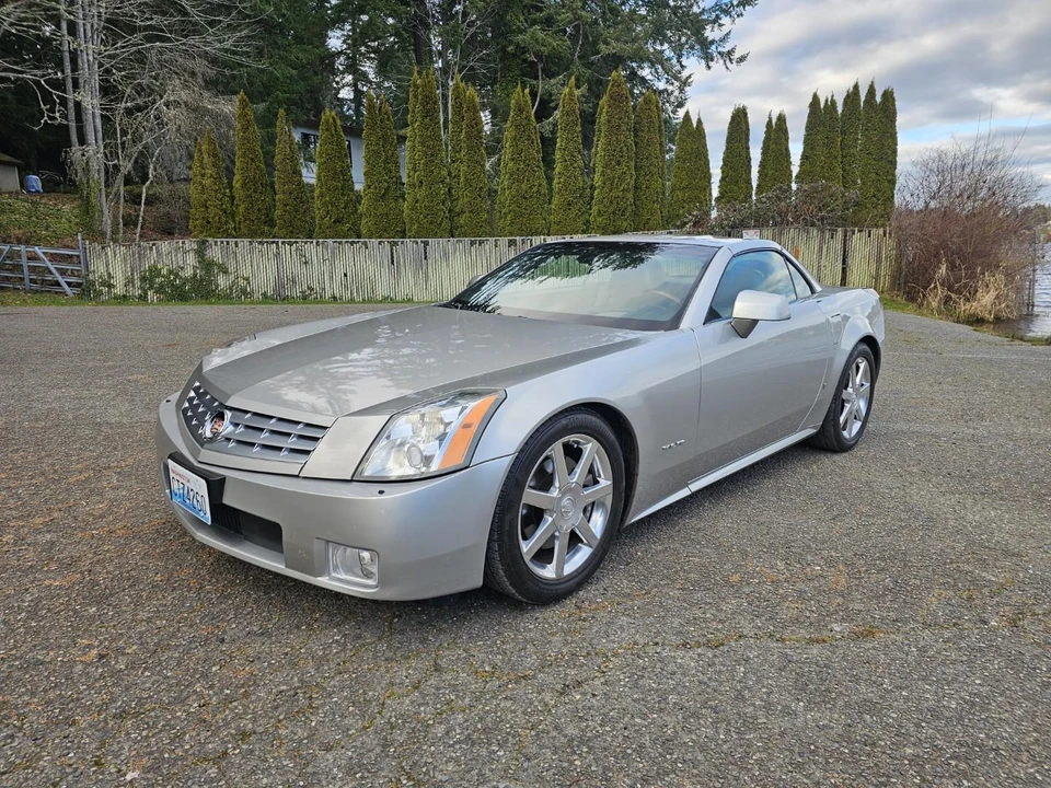 2006 Cadillac XLR - Image 28 of 31
