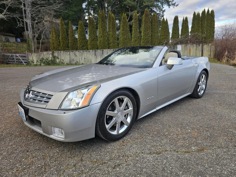 2006 Cadillac XLR - Image 7 of 31