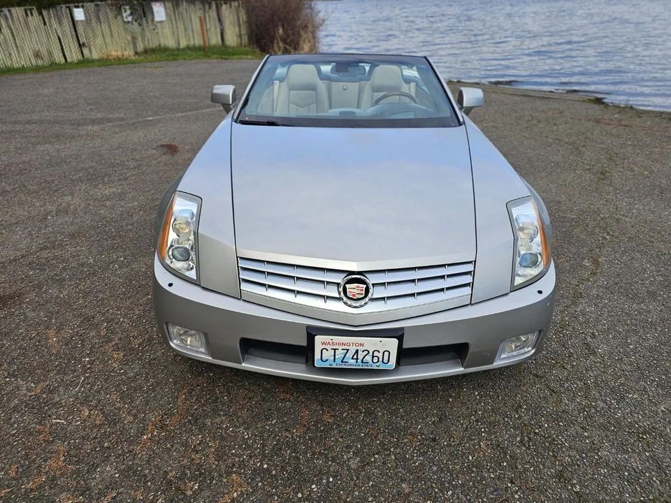 2006 Cadillac XLR - Image 2 of 31