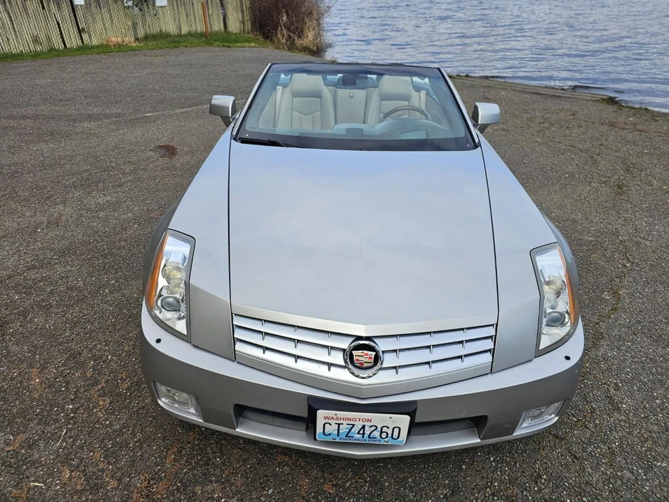 2006 Cadillac XLR - Image 3 of 31