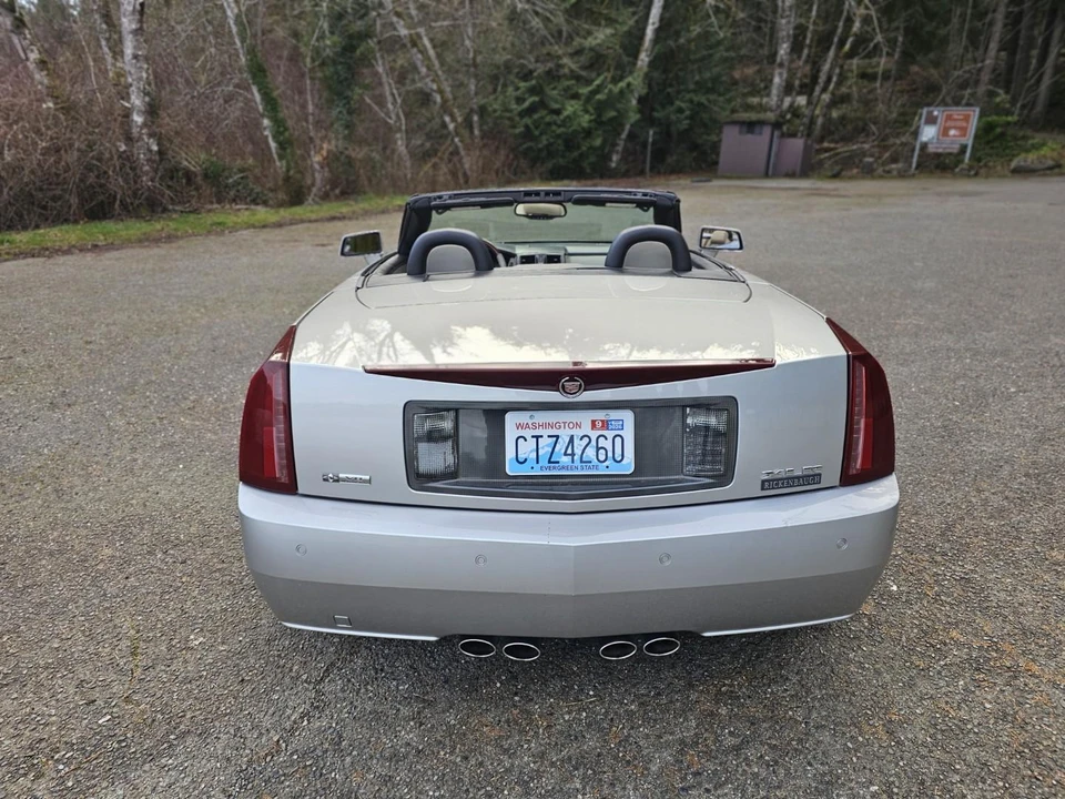 2006 Cadillac XLR - Image 9 of 31