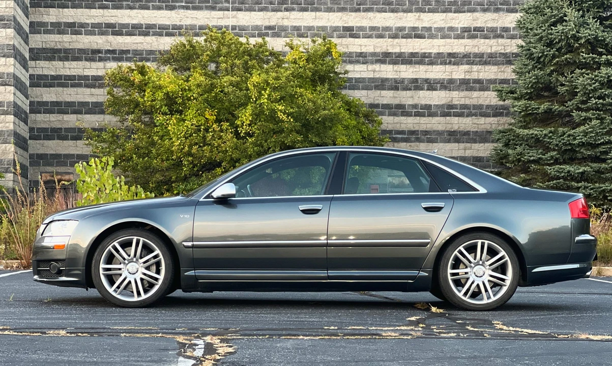2007 Audi D3 S8 - Image 10 of 31