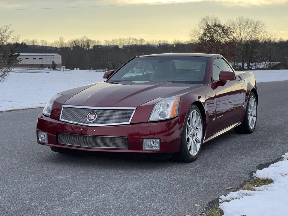 2007 Cadillac XLR-V - Image 31 of 31