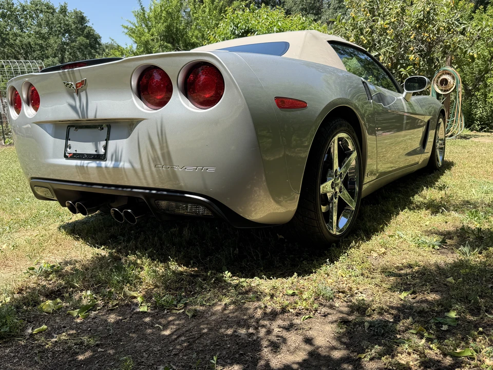 2007 Chevrolet Corvette C6 - Image 16 of 31