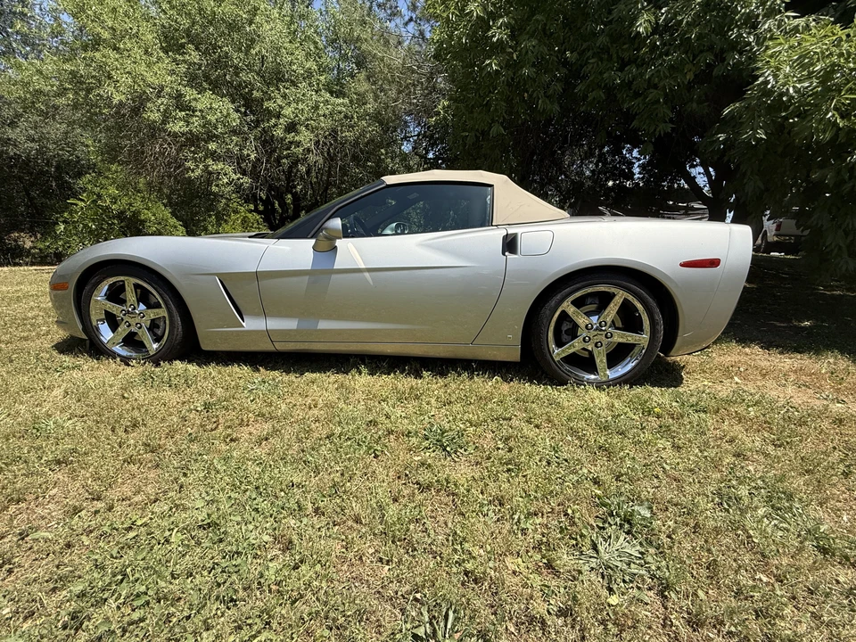2007 Chevrolet Corvette C6 - Image 10 of 31