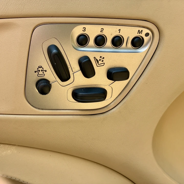 2007 Jaguar X150 XK - Image 25 of 31