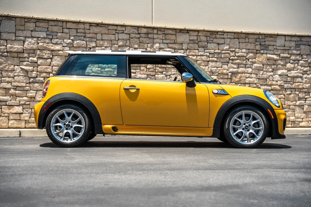 2007 Mini Mini 2nd Gen - Image 17 of 31