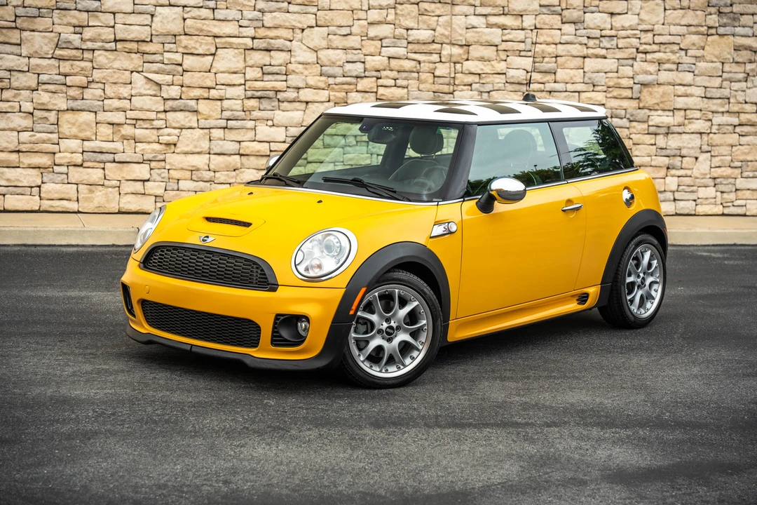 2007 Mini Mini 2nd Gen - Image 3 of 31