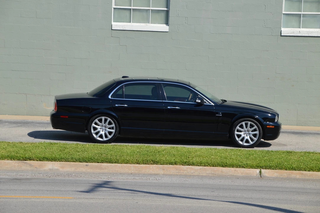 2008 Jaguar X350/X356/X358 XJ - Image 9 of 31