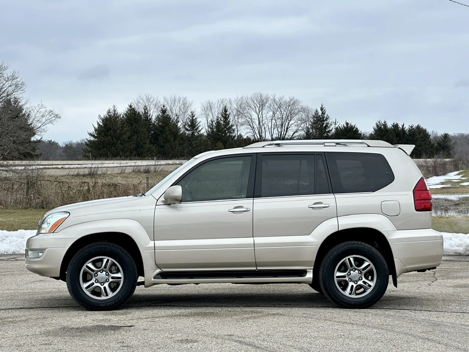 2008 Lexus GX 1st Gen - Image 9 of 31