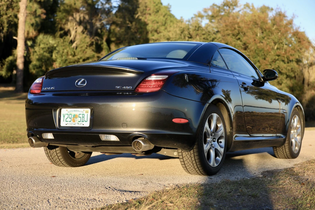 2008 Lexus SC430 - Image 23 of 31