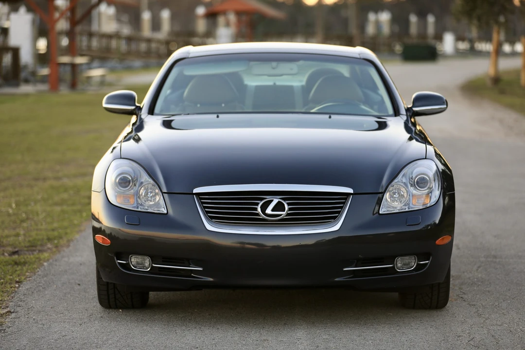 2008 Lexus SC430 - Image 17 of 31