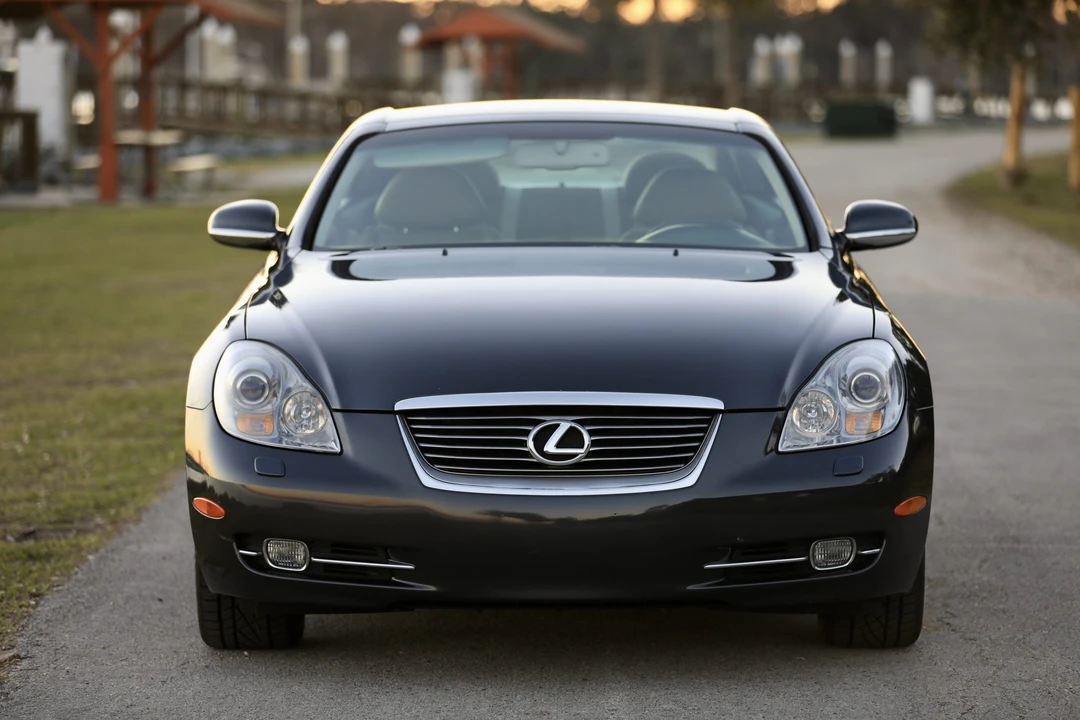 2008 Lexus SC430 - Image 18 of 31
