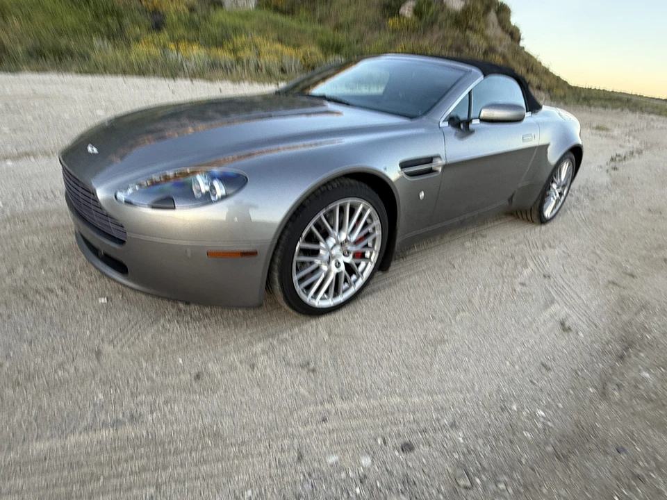 2009 Aston Martin V8 Vantage (2006-2017) - Image 29 of 31