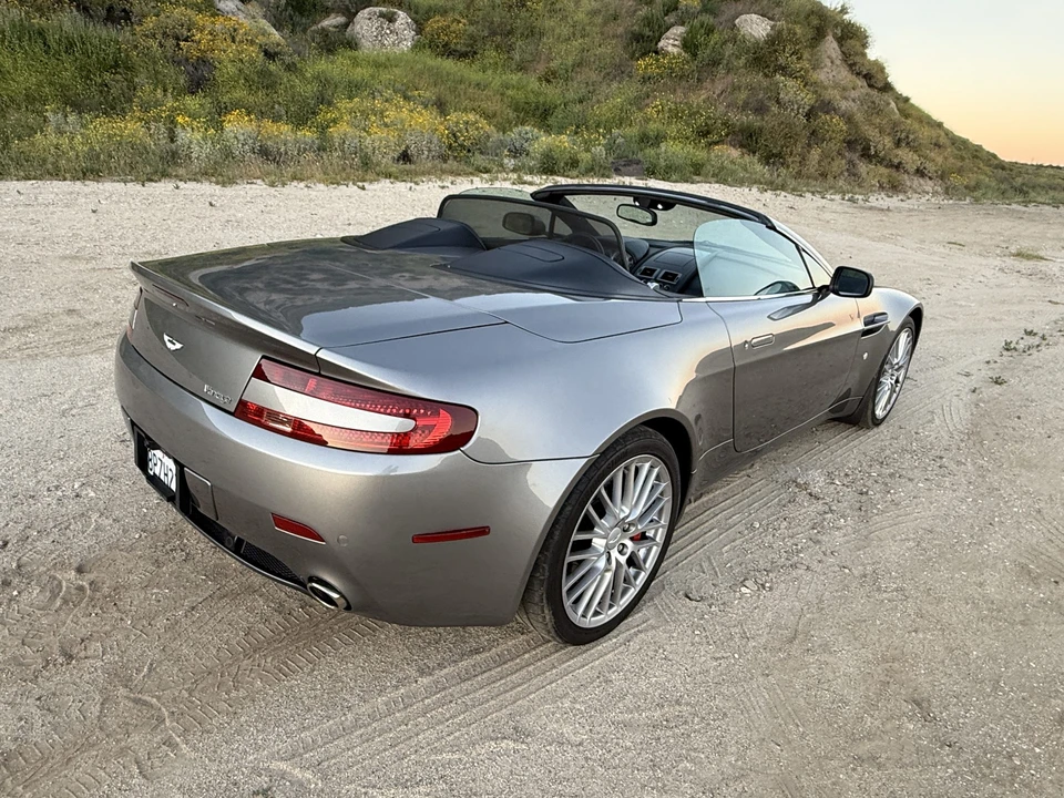 2009 Aston Martin V8 Vantage (2006-2017) - Image 15 of 31
