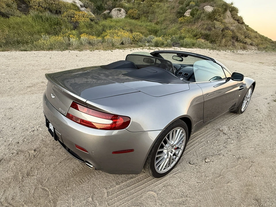 2009 Aston Martin V8 Vantage (2006-2017) - Image 12 of 31
