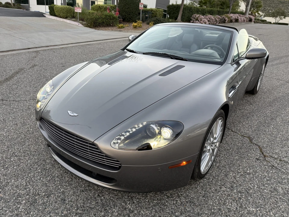 2009 Aston Martin V8 Vantage (2006-2017) - Image 3 of 31