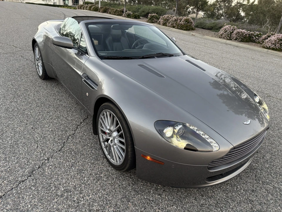 2009 Aston Martin V8 Vantage (2006-2017) - Image 6 of 31