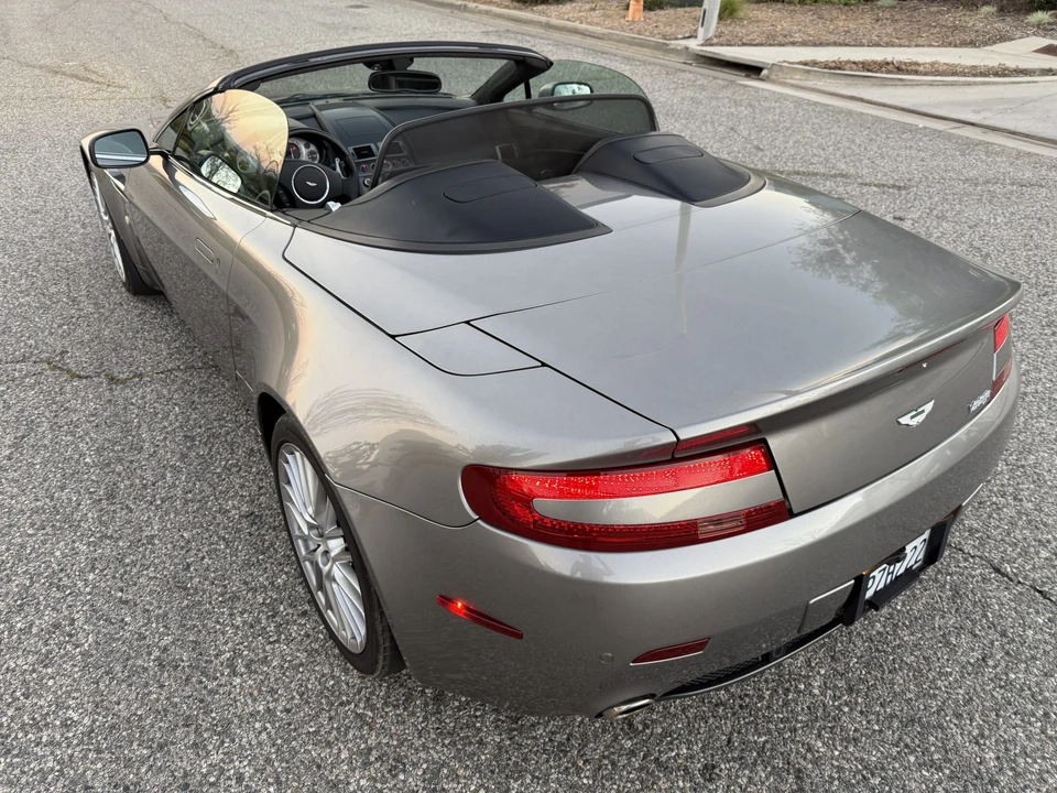 2009 Aston Martin V8 Vantage (2006-2017) - Image 21 of 31