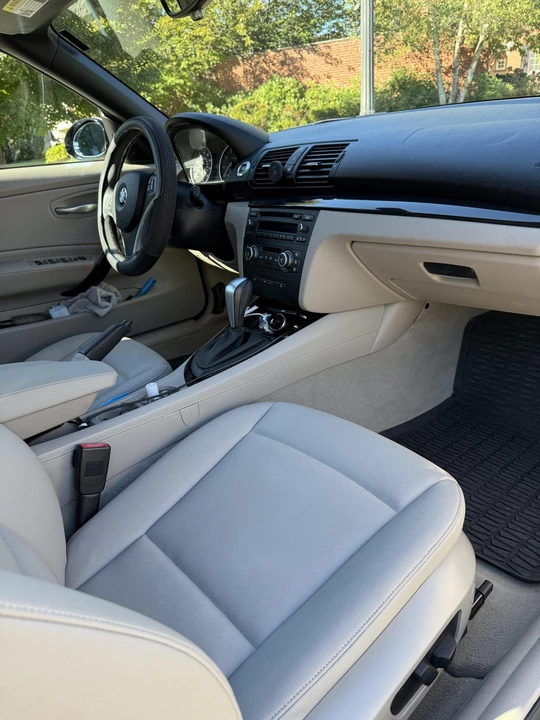 2009 BMW E81/E82/E88 1 Series - Image 24 of 31