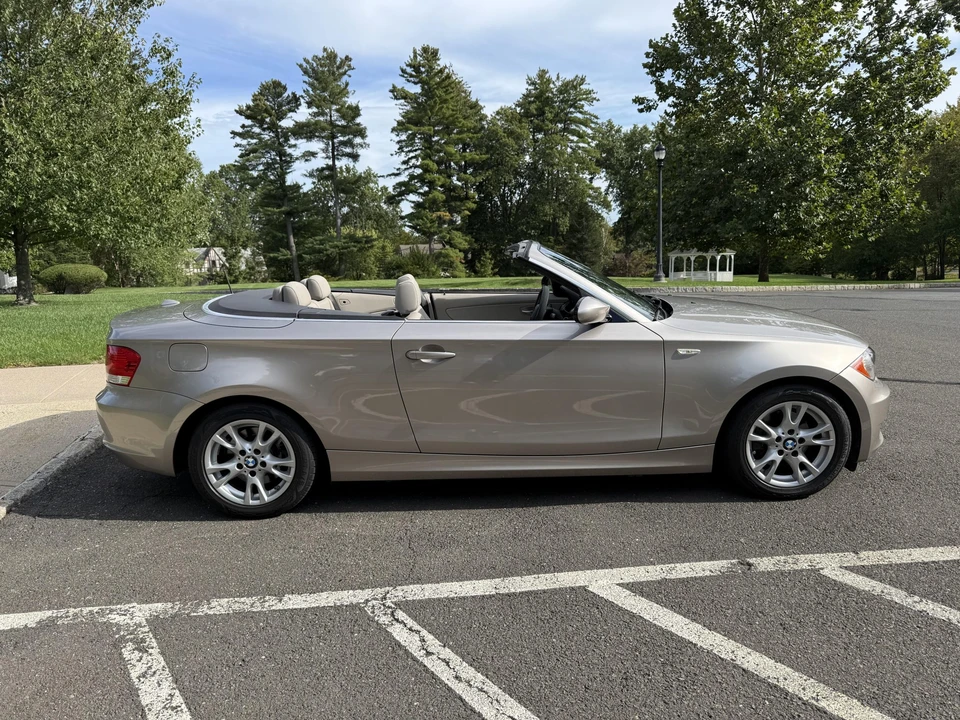 2009 BMW E81/E82/E88 1 Series - Image 5 of 31