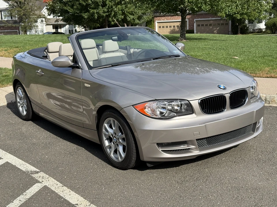 2009 BMW E81/E82/E88 1 Series - Image 4 of 31