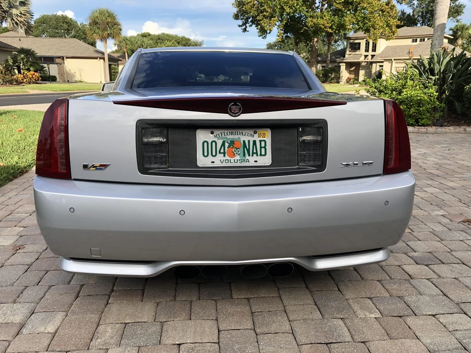 2009 Cadillac XLR-V - Image 7 of 31