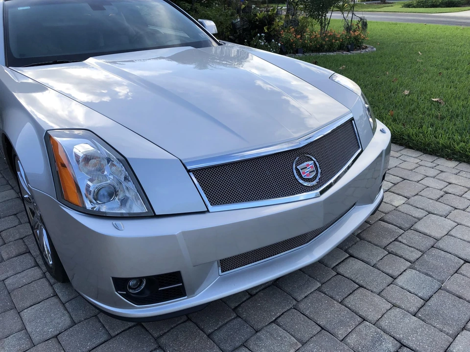 2009 Cadillac XLR-V - Image 18 of 31