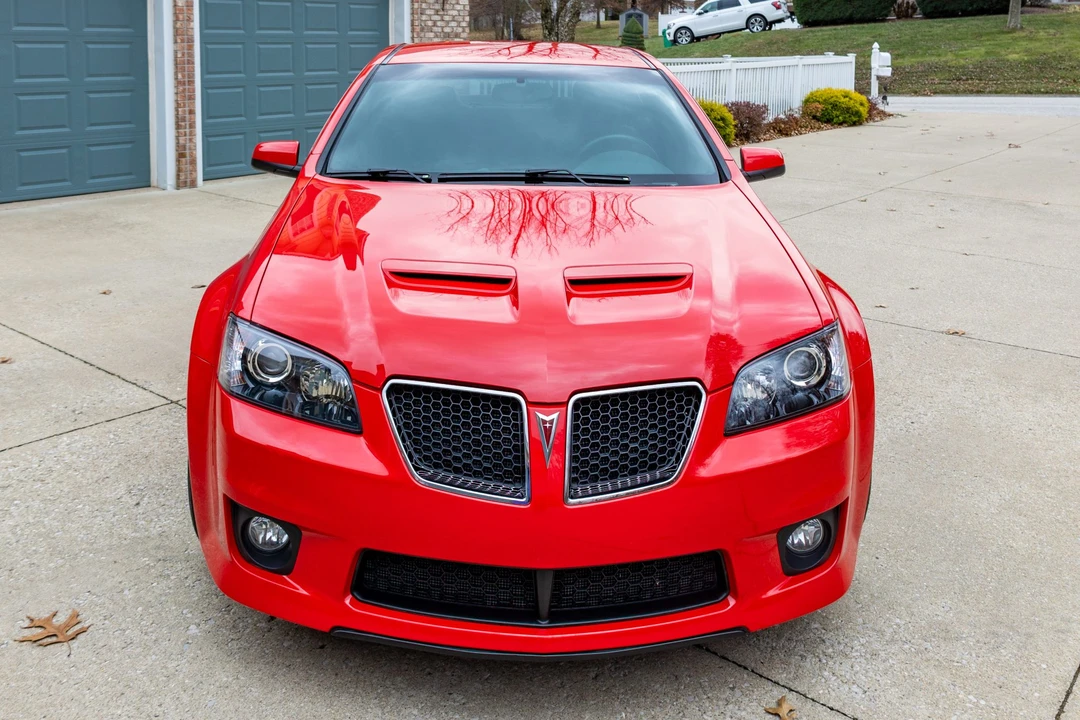 2009 Pontiac G8 - Image 2 of 31