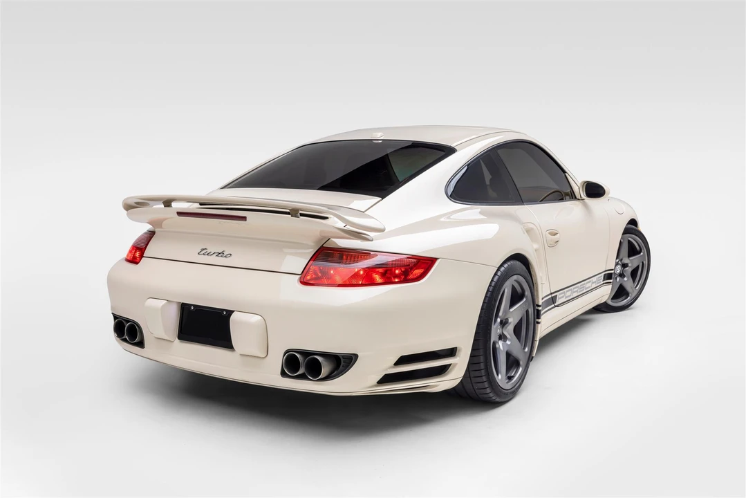 2009 Porsche 997 Turbo - Image 14 of 31