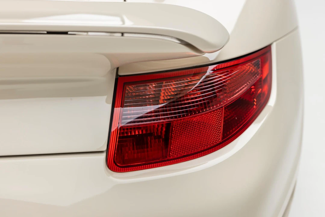 2009 Porsche 997 Turbo - Image 26 of 31