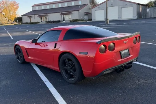 2010 Chevrolet Corvette C6 - Image 2 of 7