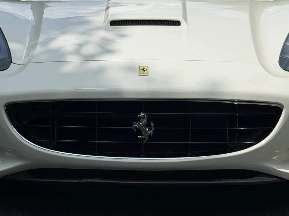2010 Ferrari California - Image 26 of 31