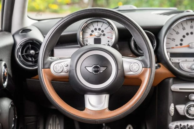 2010 Mini Mini 2nd Gen - Image 5 of 7