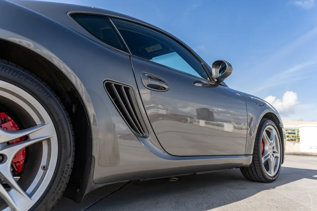 2010 Porsche 987 Cayman S - Image 18 of 31