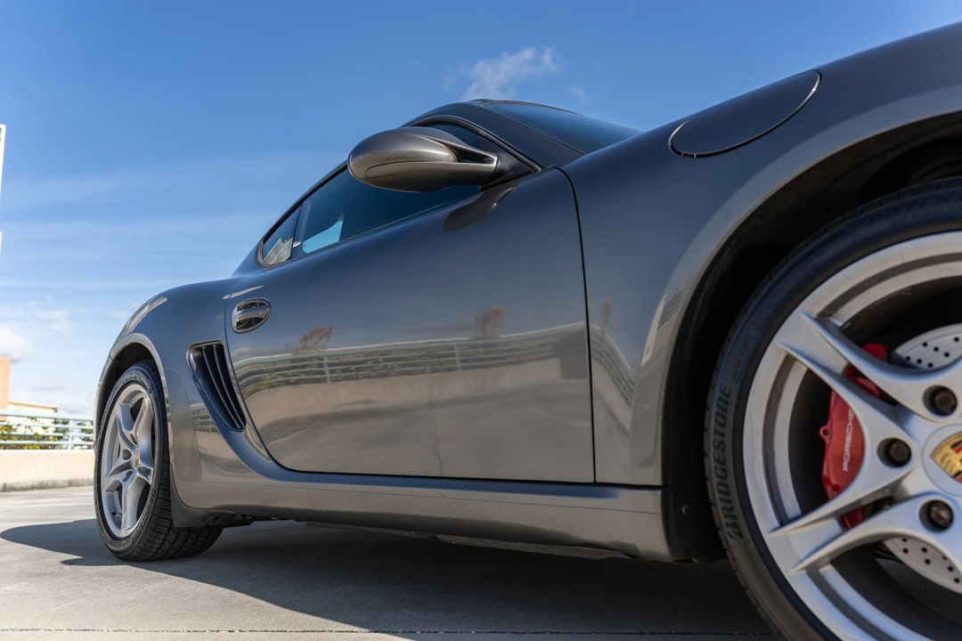 2010 Porsche 987 Cayman S - Image 15 of 31