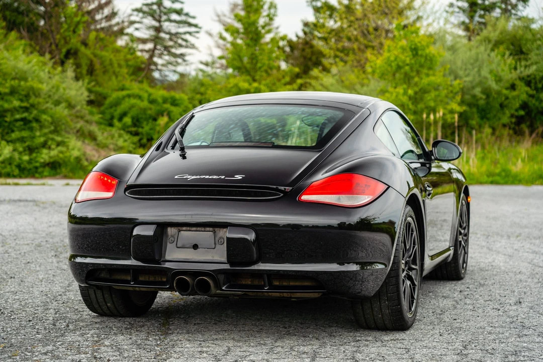 2010 Porsche 987 Cayman S - Image 28 of 31