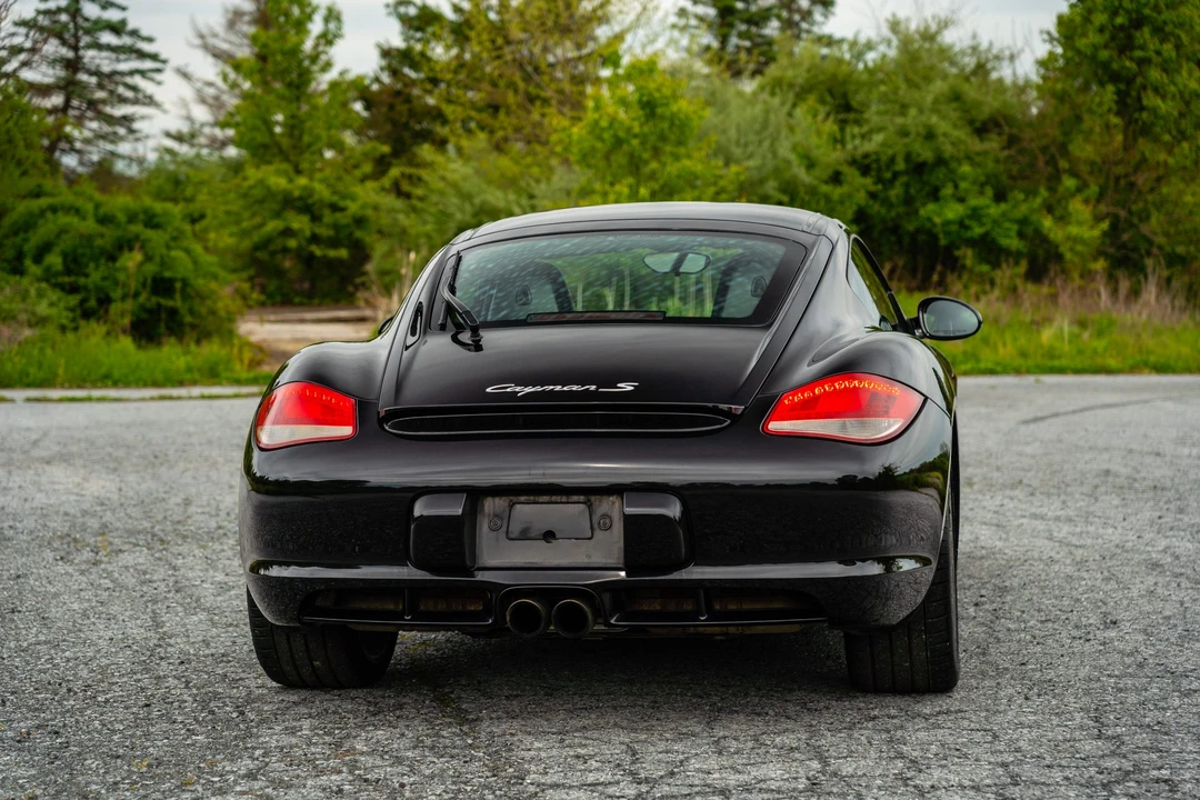 2010 Porsche 987 Cayman S - Image 24 of 31