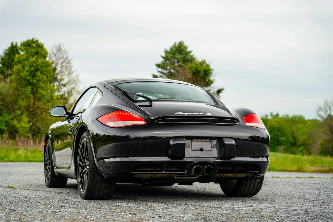 2010 Porsche 987 Cayman S - Image 19 of 31