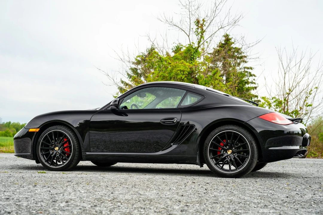 2010 Porsche 987 Cayman S - Image 13 of 31