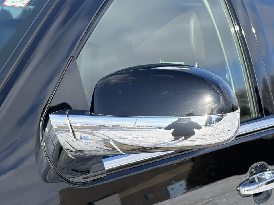 2011 Cadillac Escalade & EXT 3rd Gen - Image 21 of 31