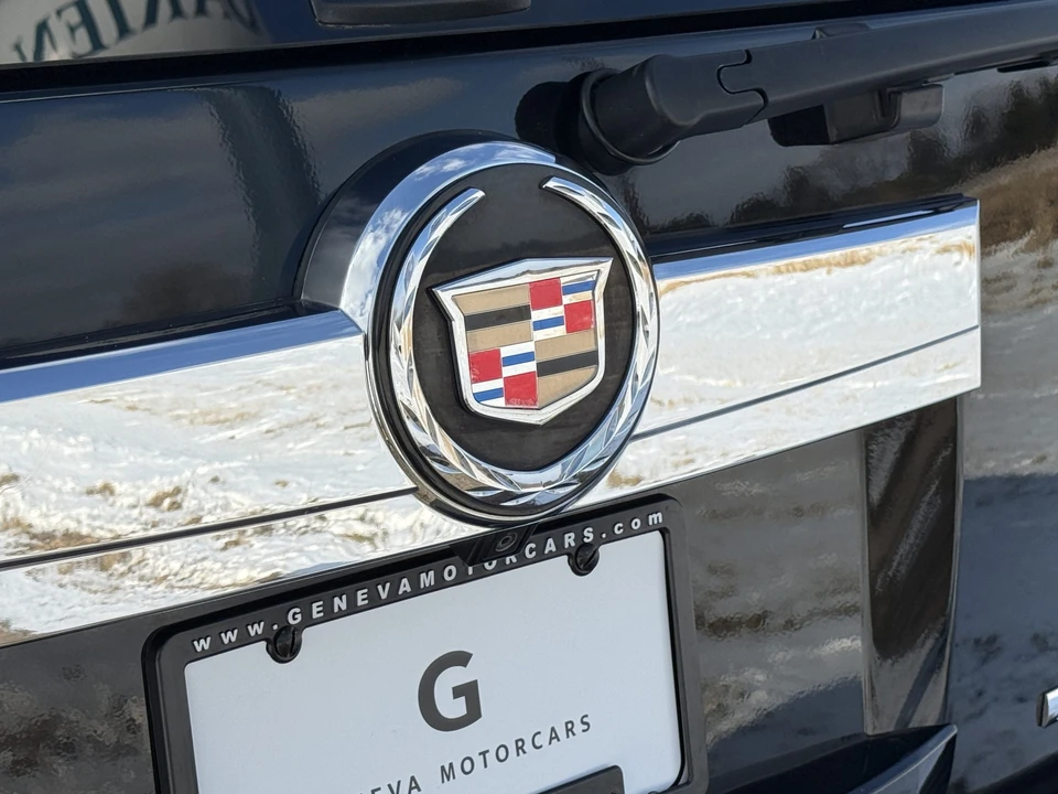 2011 Cadillac Escalade & EXT 3rd Gen - Image 31 of 31