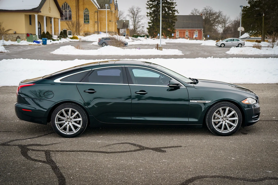 2011 Jaguar X351 XJ - Image 12 of 31