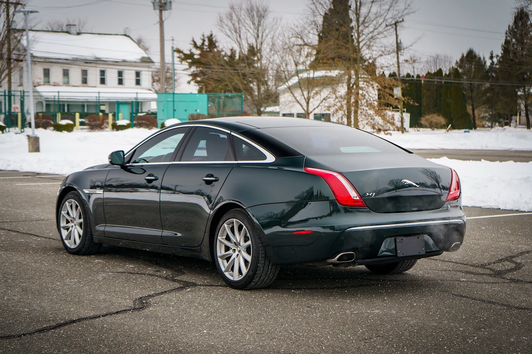 2011 Jaguar X351 XJ - Image 8 of 31