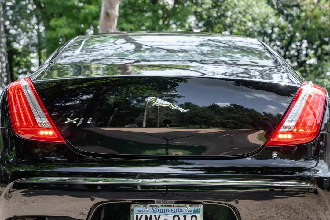 2011 Jaguar X351 XJ - Image 20 of 31