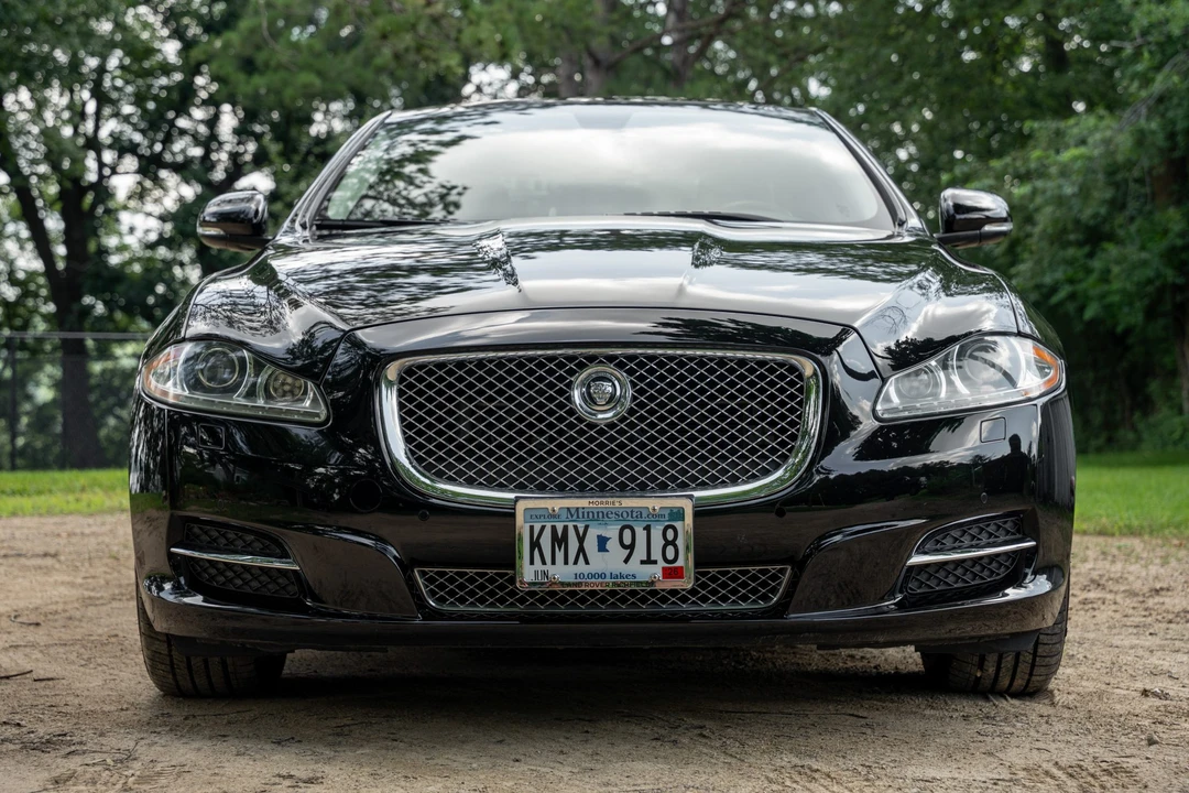 2011 Jaguar X351 XJ - Image 3 of 31