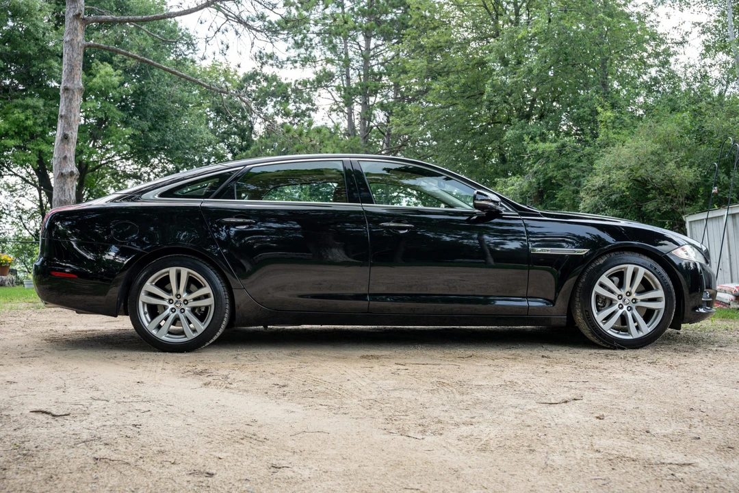 2011 Jaguar X351 XJ - Image 5 of 31
