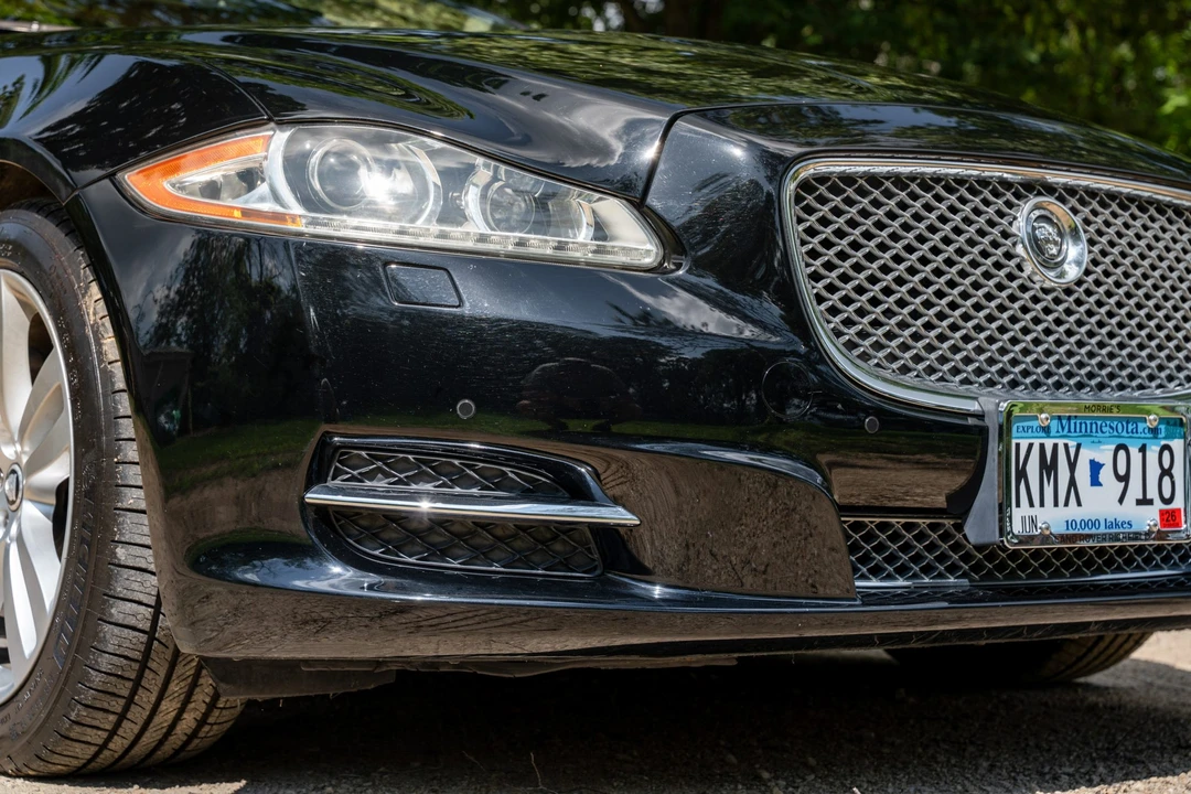 2011 Jaguar X351 XJ - Image 10 of 31