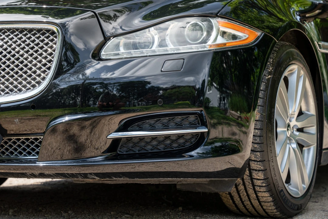 2011 Jaguar X351 XJ - Image 17 of 31